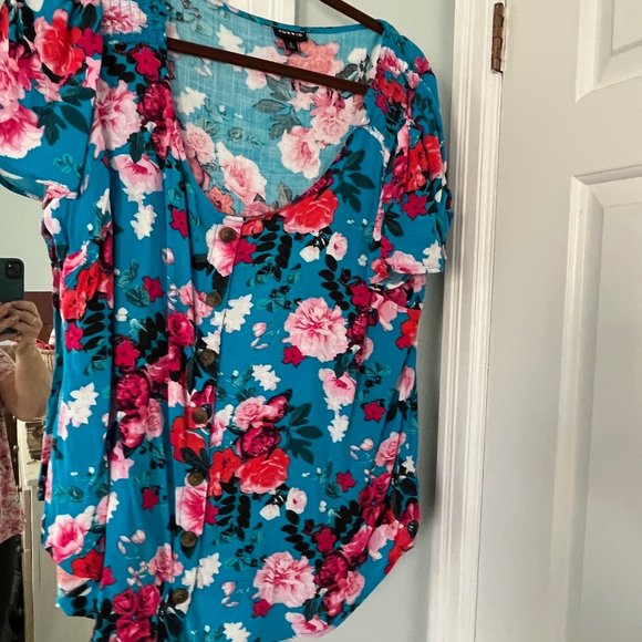 flower top - Picture 1 of 2